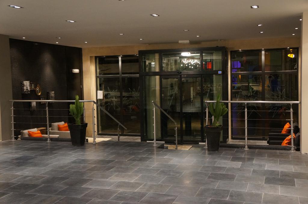Hotel Aviation Saint-Gilles Habitación foto