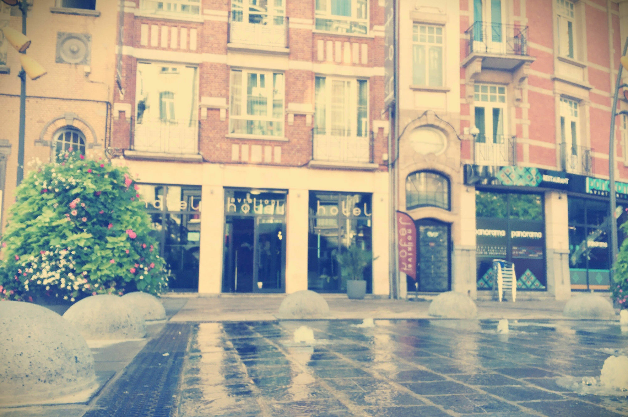 Hotel Aviation Saint-Gilles Exterior foto